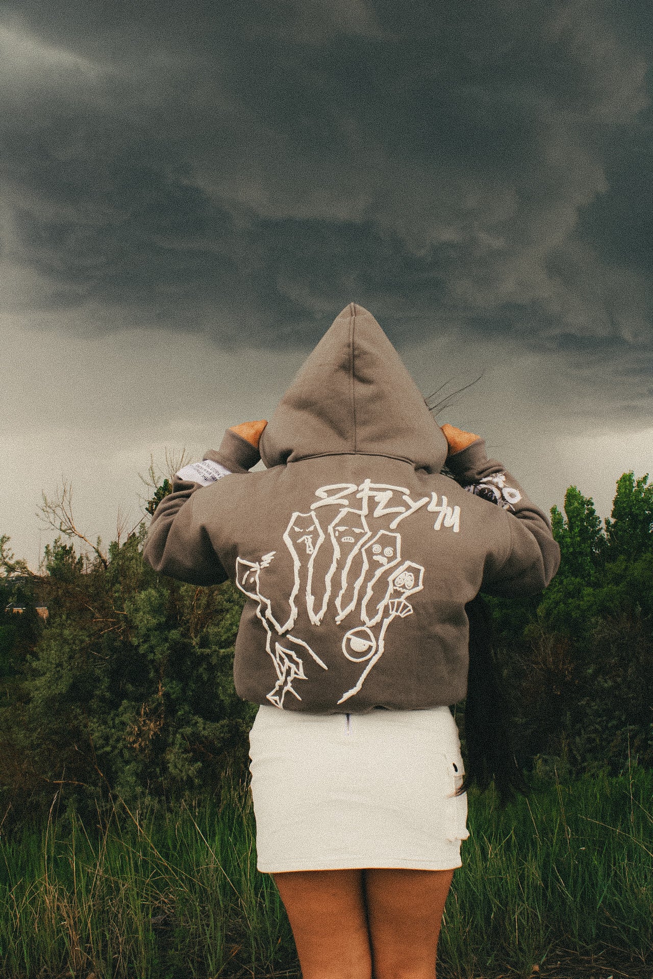 2CLOCKD "2FLY 4 U" CROPPED FULL ZIPUP HOODIE.