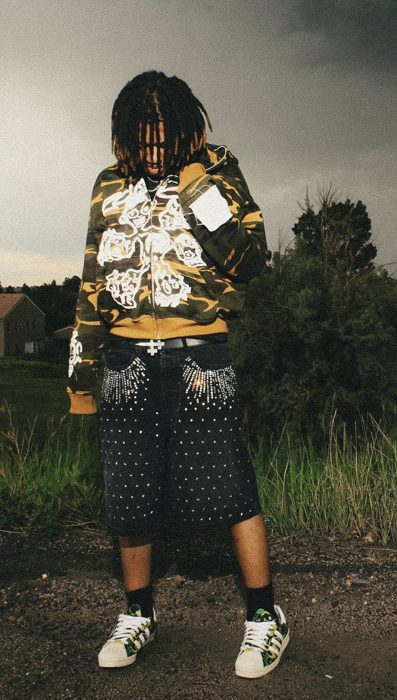 2CLOCKD "2FLY 4 U" CROPPED FULL ZIPUP HOODIE.